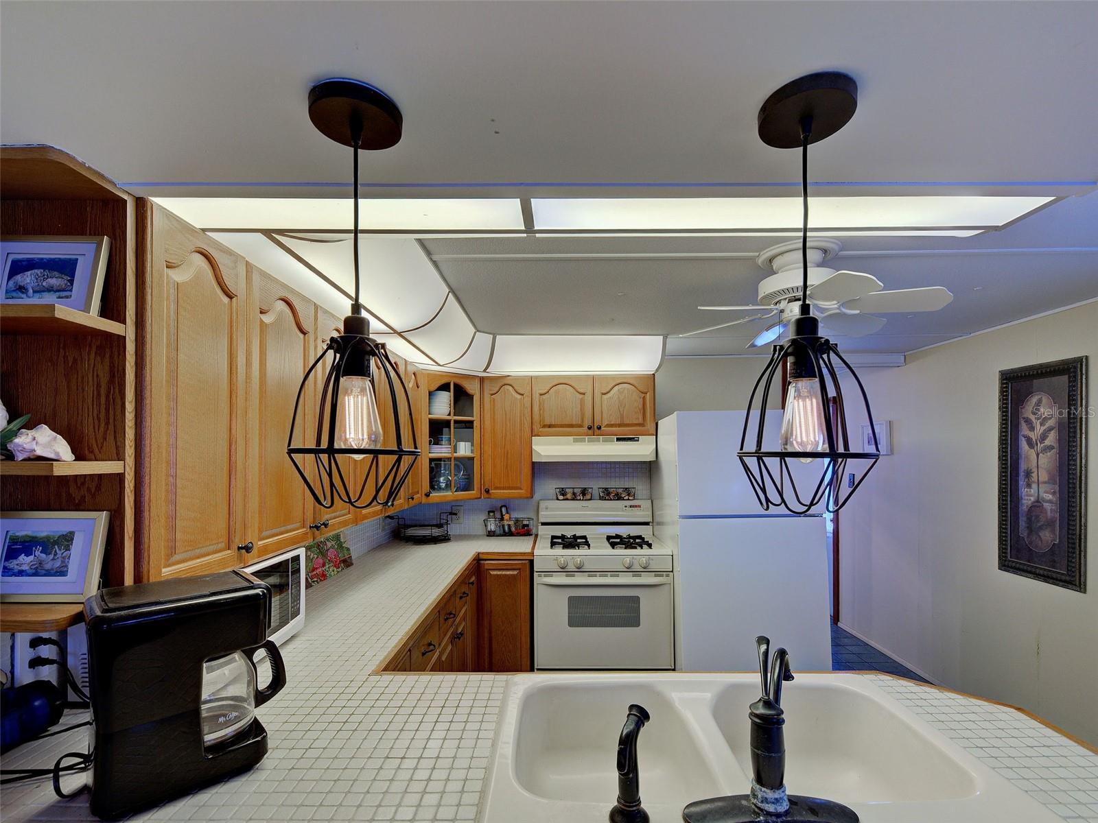 OAK GROVE - Residential