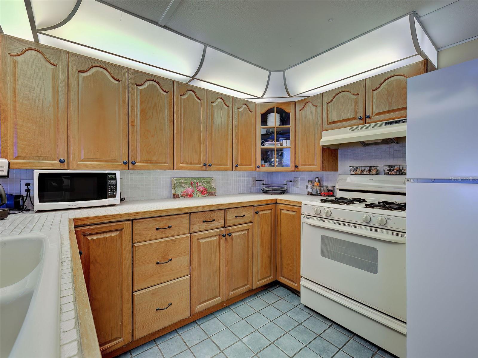 OAK GROVE - Residential