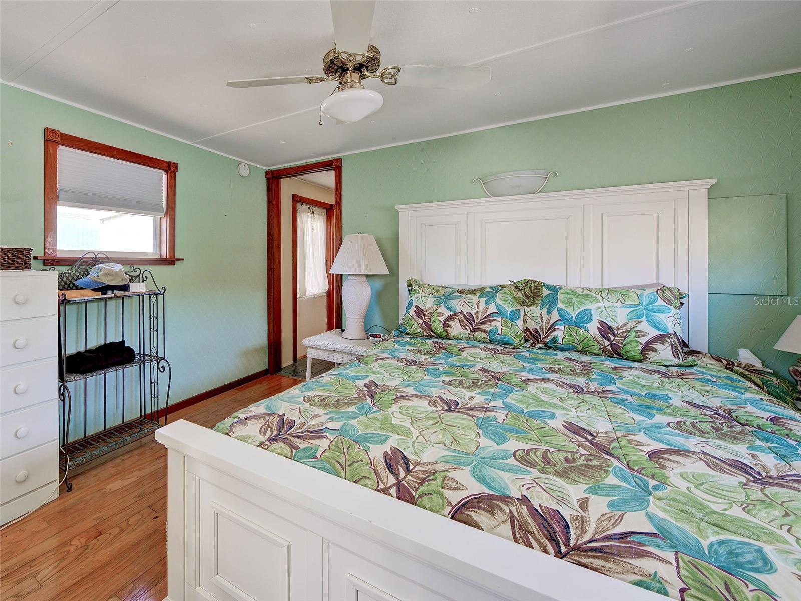 OAK GROVE - Residential