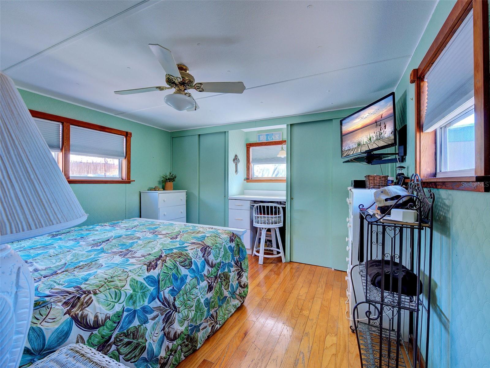 OAK GROVE - Residential