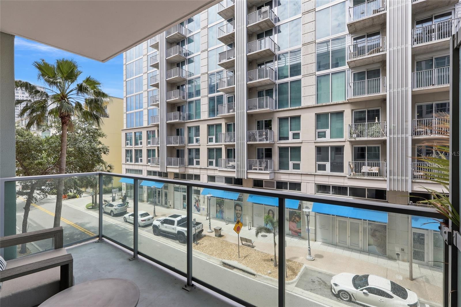 THE PLACE AT CHANNELSIDE A CON - Residential