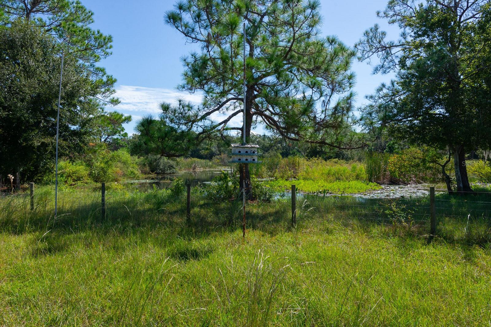 GOLDEN ACRES - Residential