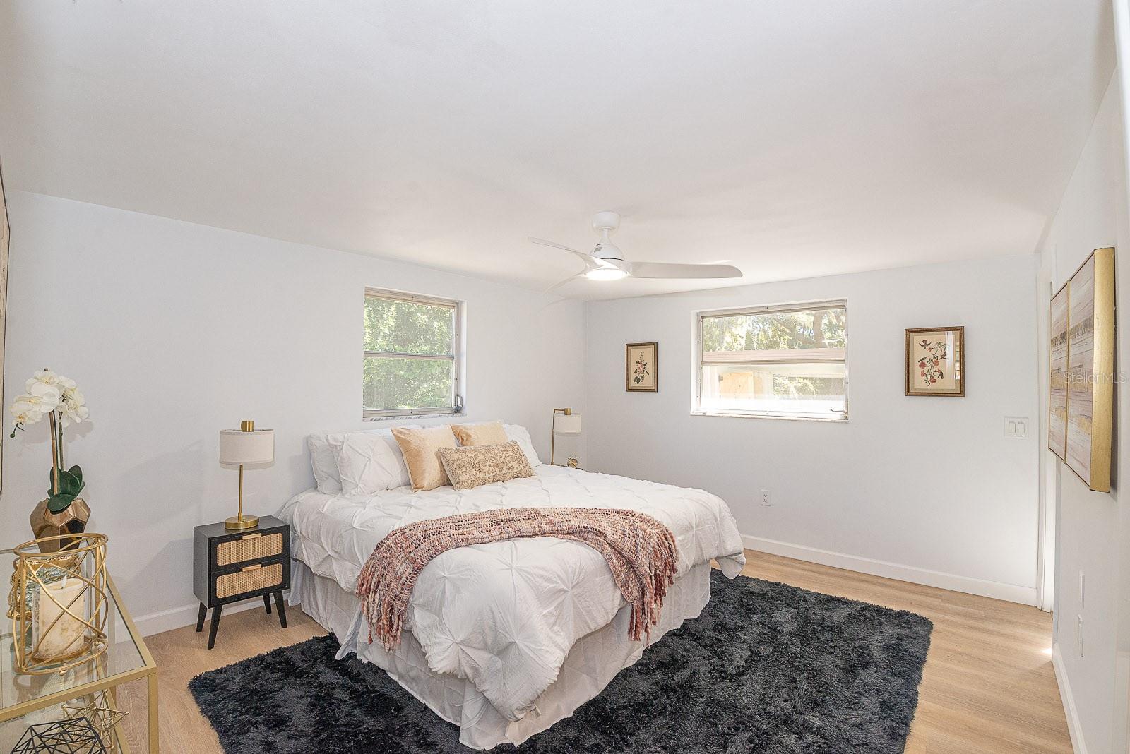 GOLDEN ACRES - Residential