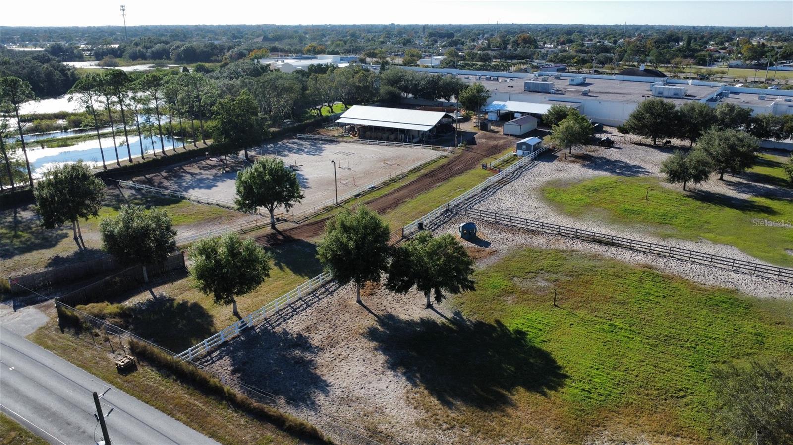 GOLDEN ACRES - Residential