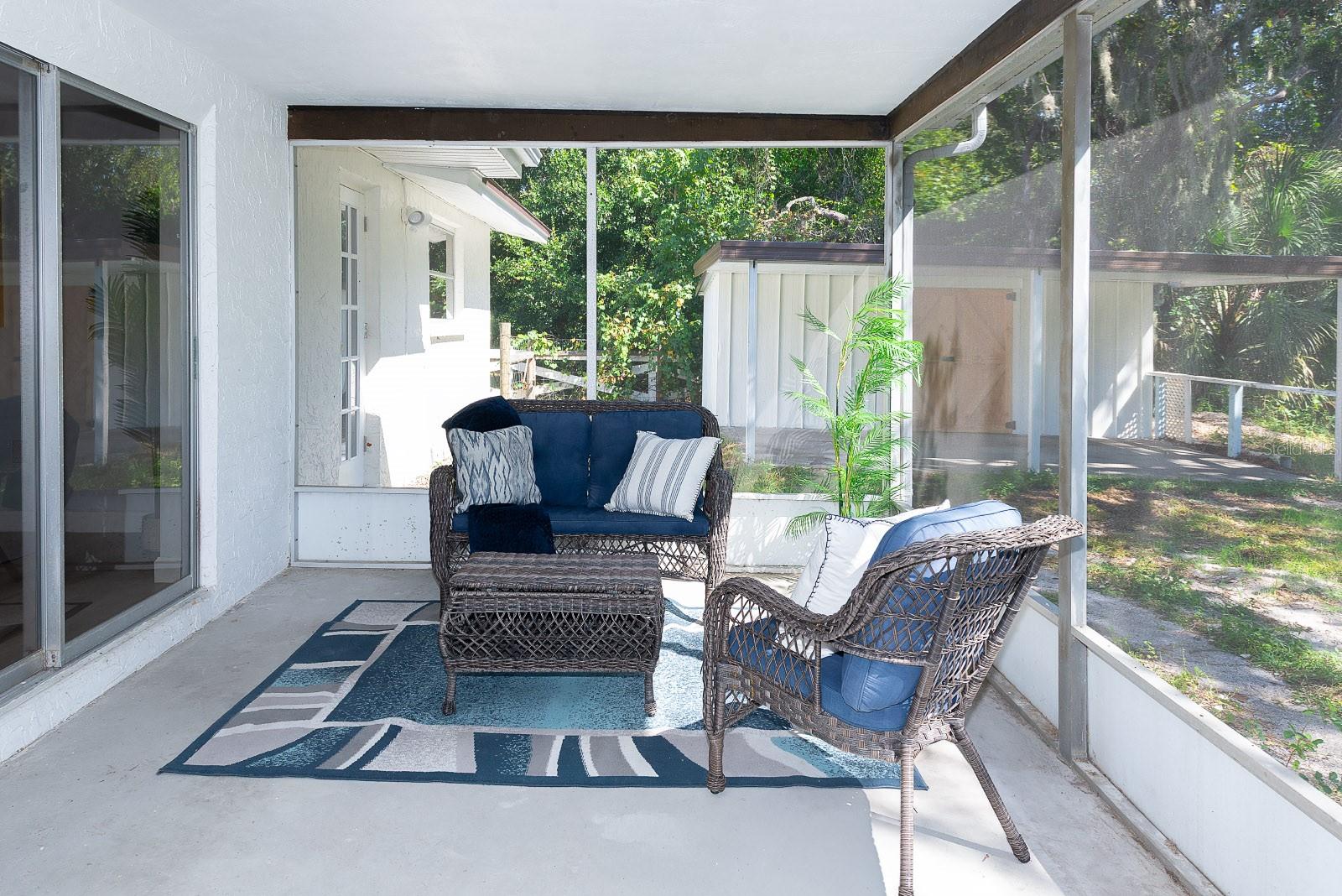 GOLDEN ACRES - Residential