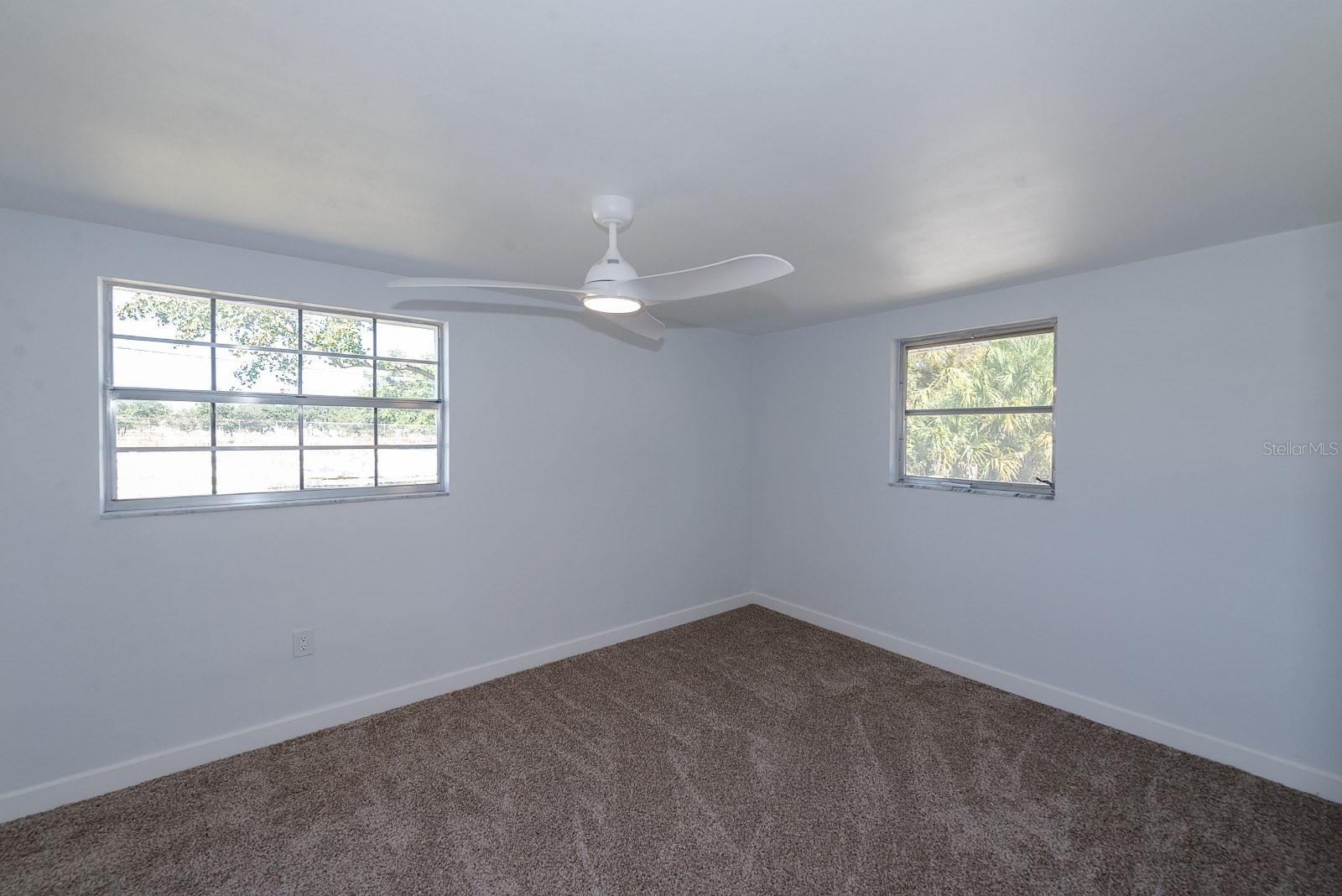 GOLDEN ACRES - Residential