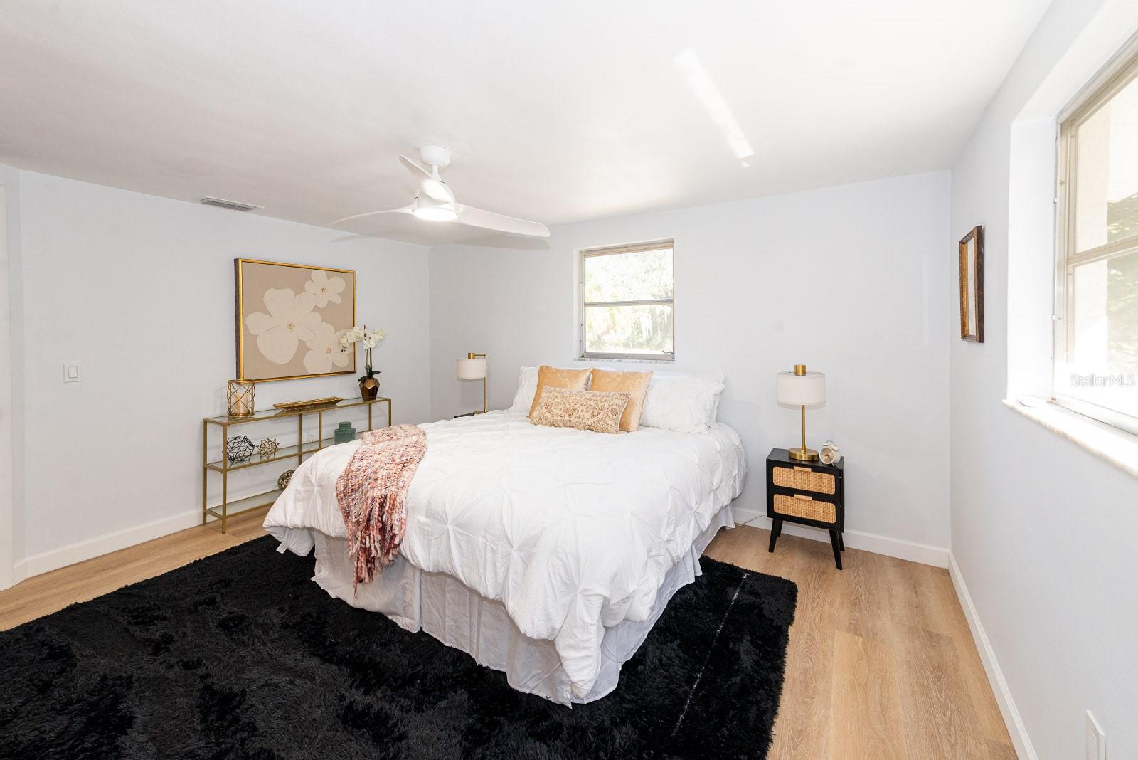 GOLDEN ACRES - Residential