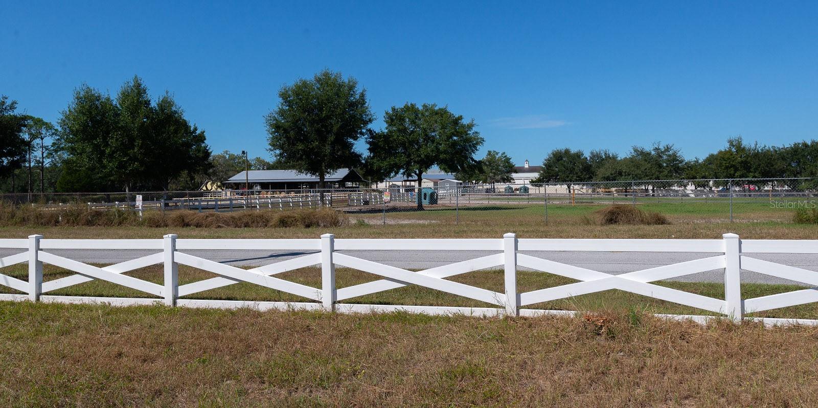 GOLDEN ACRES - Residential