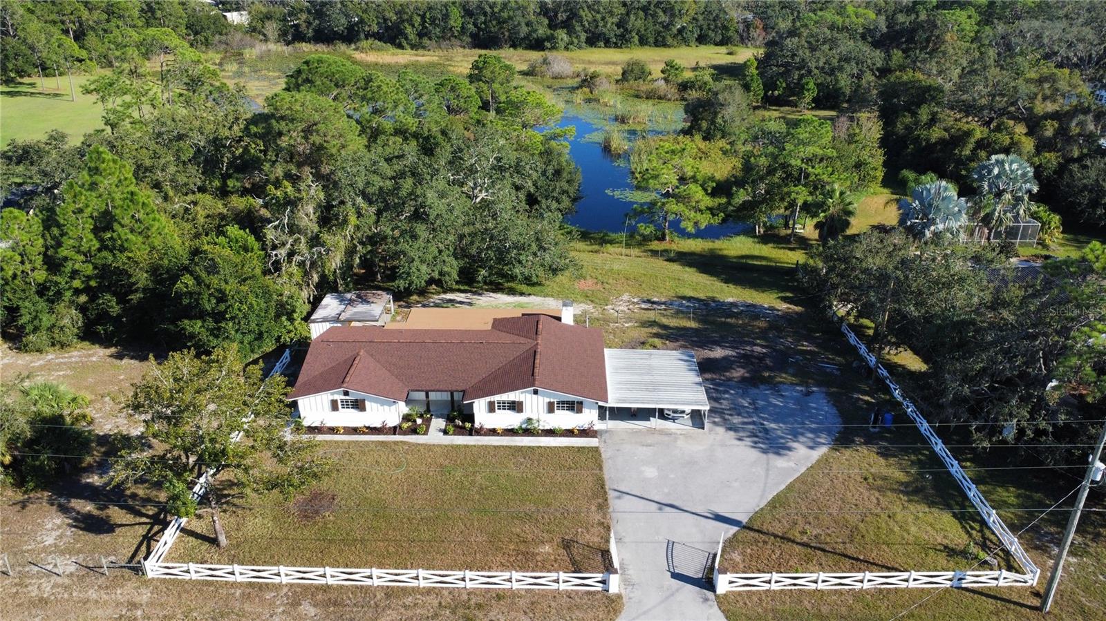 GOLDEN ACRES - Residential