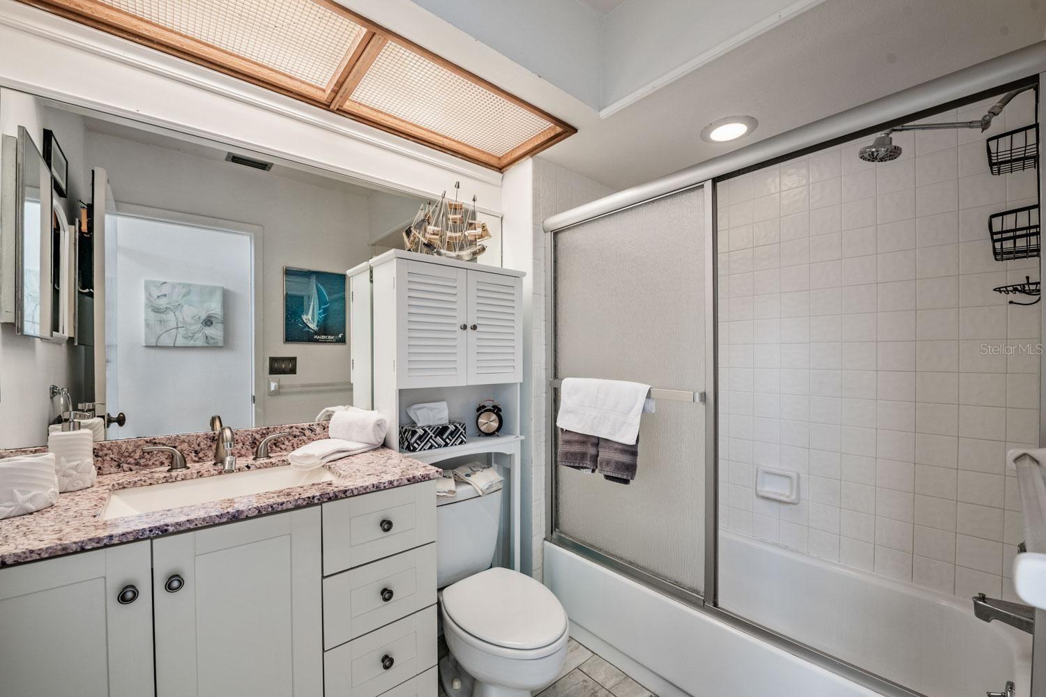 MAIDSTONE CONDO - Residential