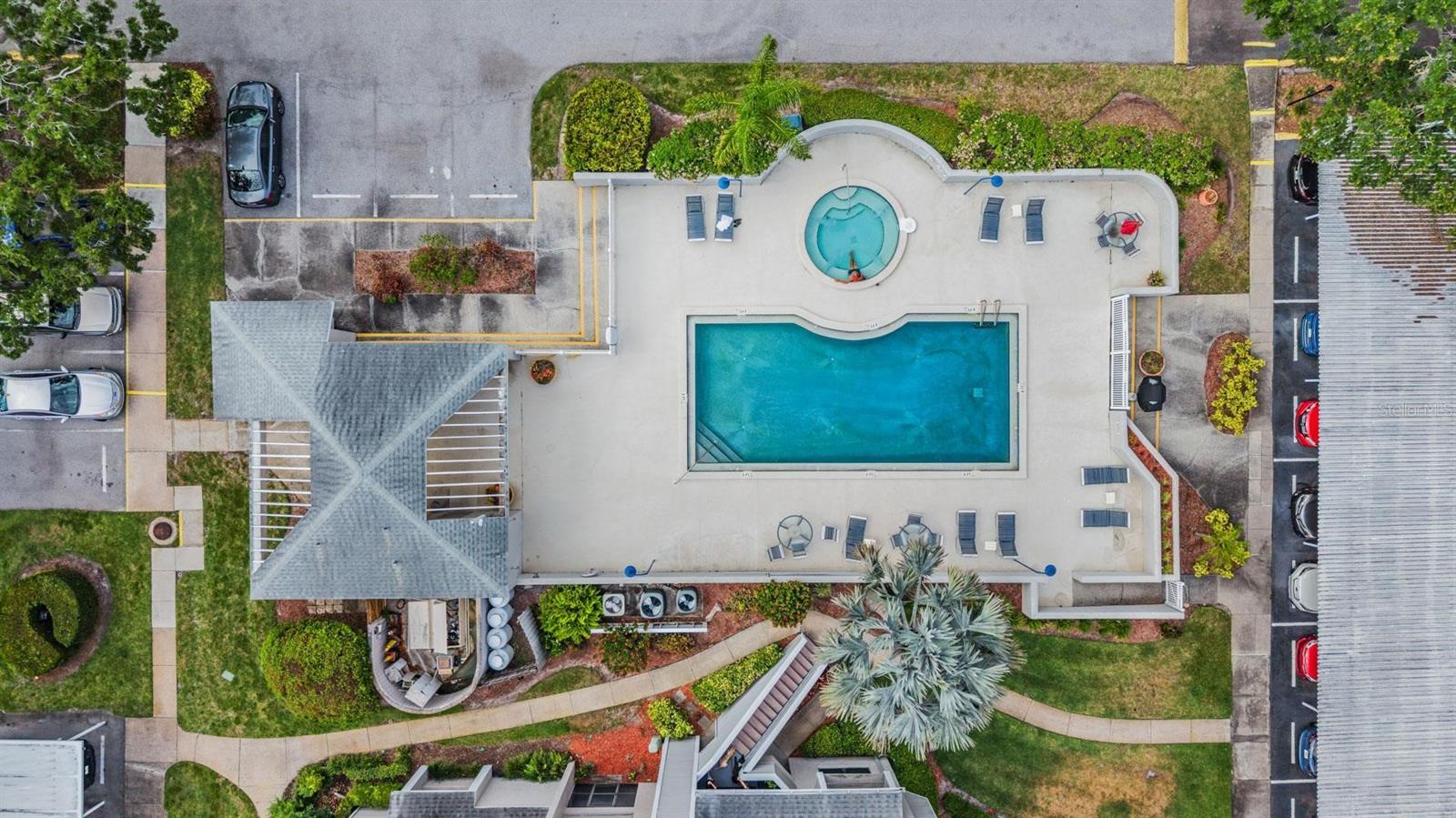 MAIDSTONE CONDO - Residential