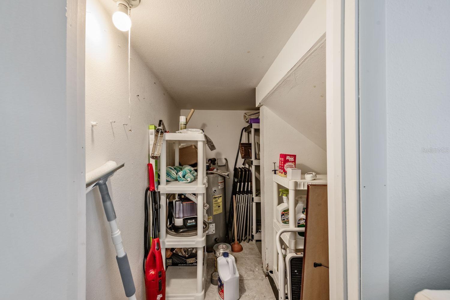 MAIDSTONE CONDO - Residential