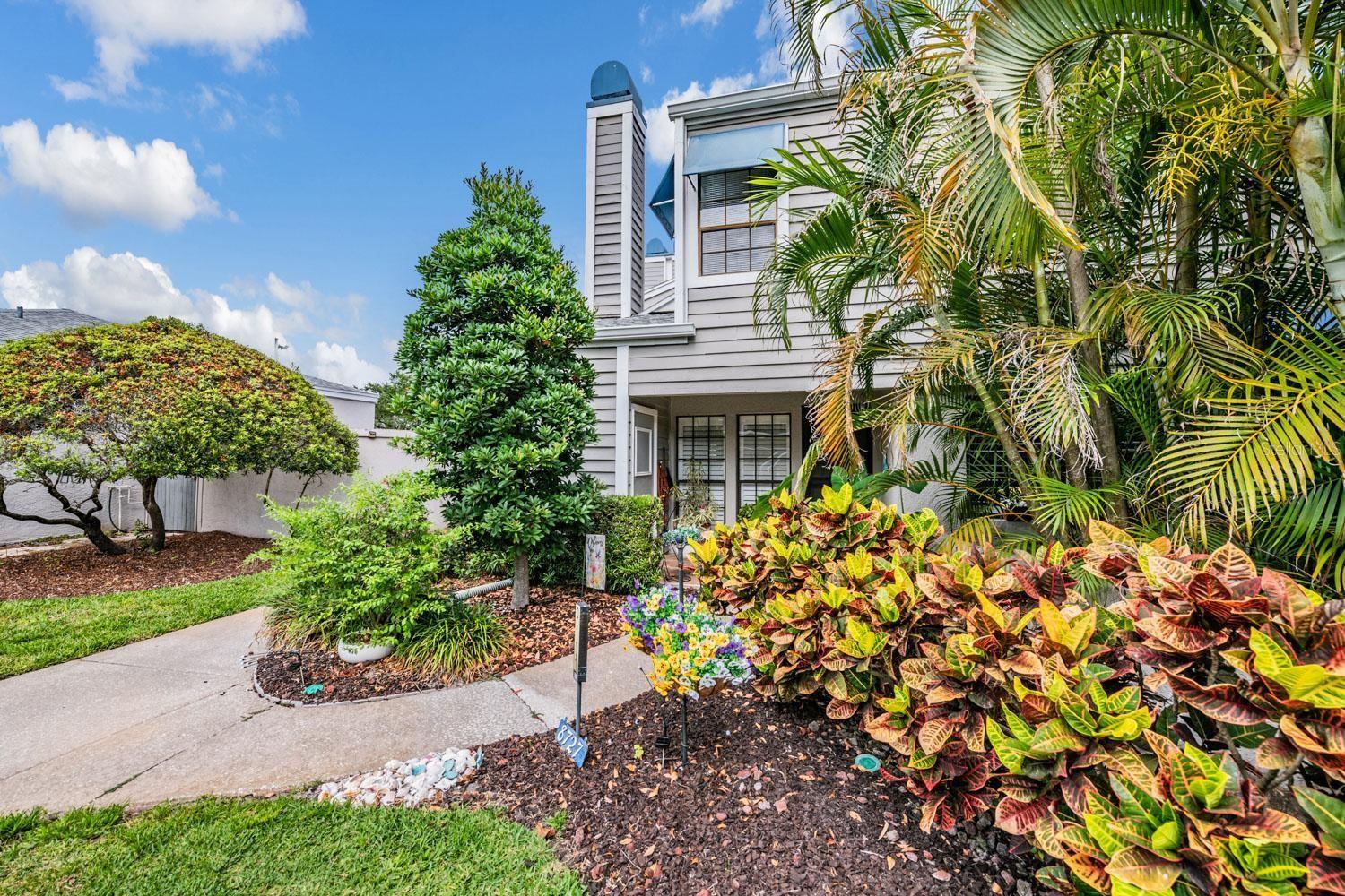 MAIDSTONE CONDO - Residential
