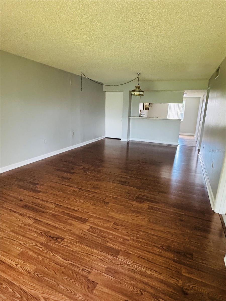 EAST LAKE WOODLANDS CYPRESS ESTATES - Residential Lease