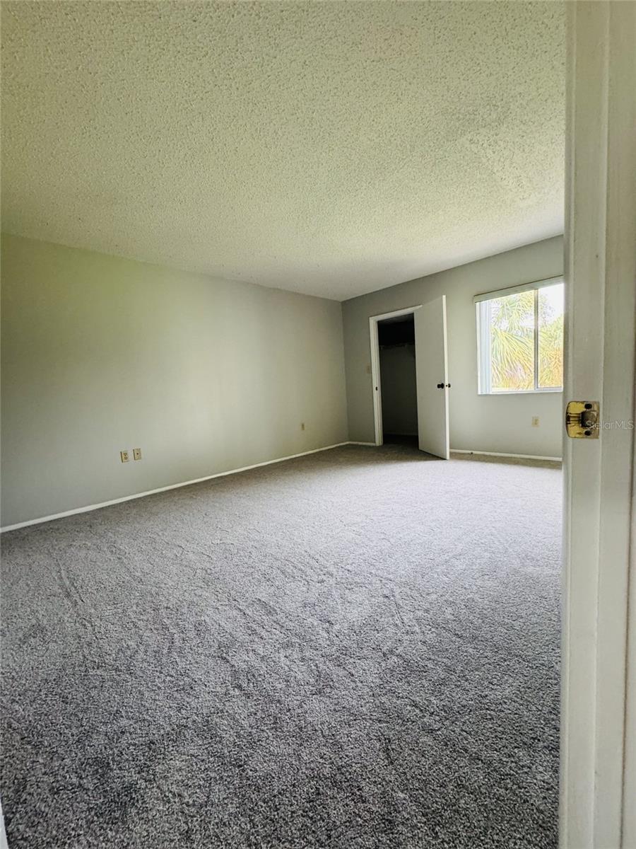 EAST LAKE WOODLANDS CYPRESS ESTATES - Residential Lease