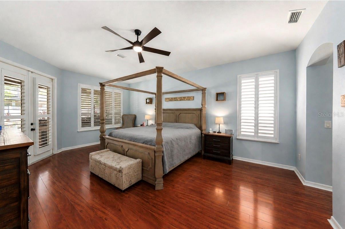 WEST MEADOWS PRCLS 21 & 22 - Residential