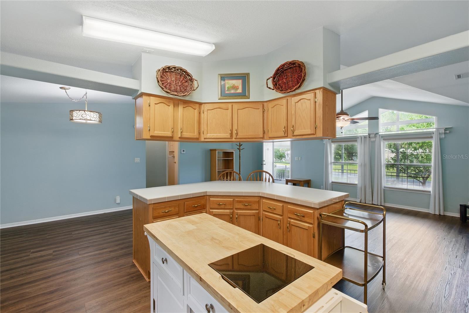 SILVER OAKS SUB PH I - Residential