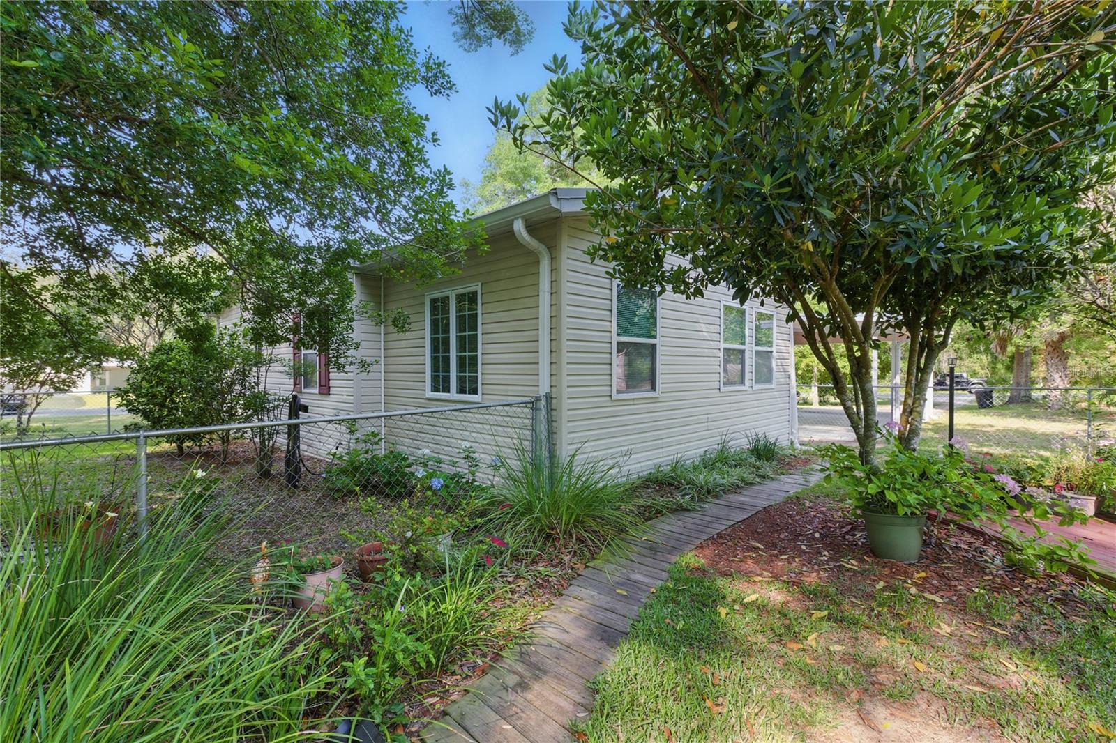 SILVER OAKS SUB PH I - Residential