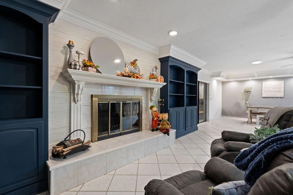 RAINBOW SPGS 01 REP - Residential