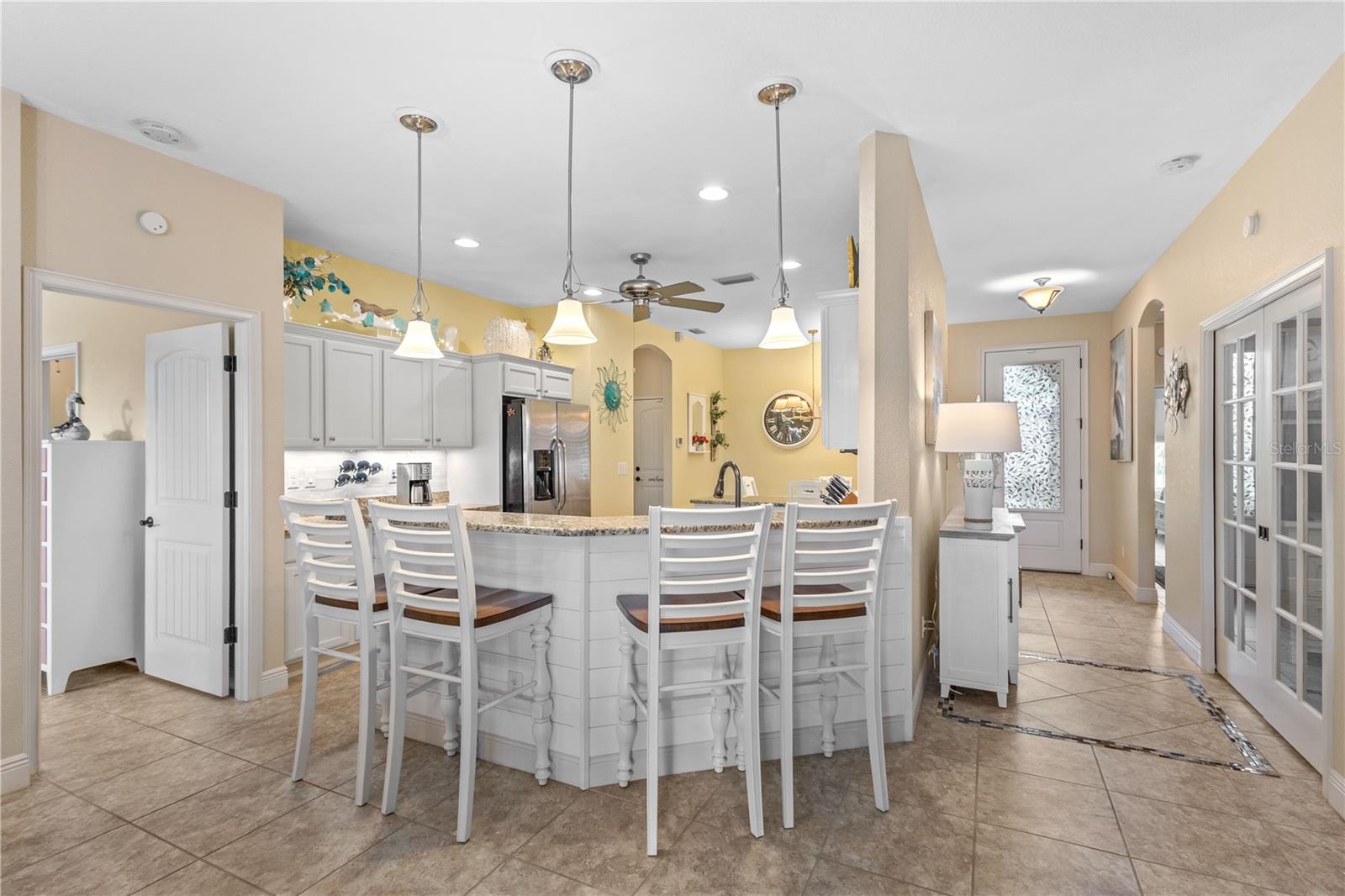 117 BEAU RIVAGE DRIVE