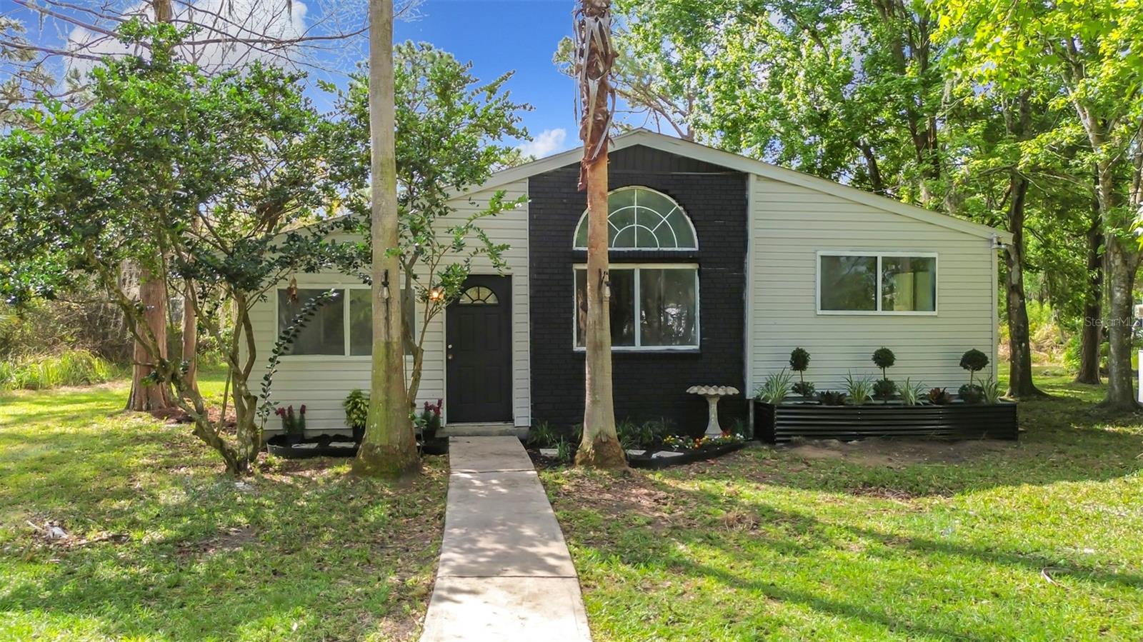 CANAVERAL ACRES 4 - Residential