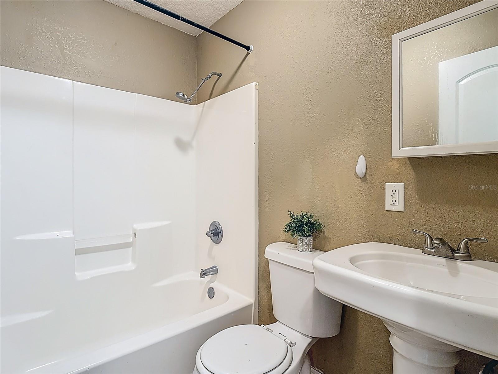 CANAVERAL ACRES 4 - Residential