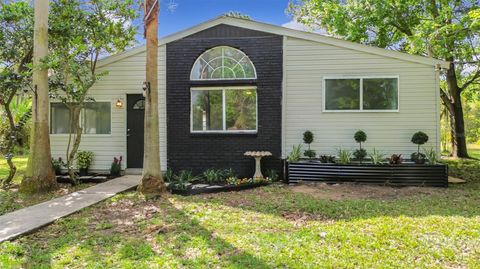 Photo of 9010 Concord Road, Saint Cloud, FL 34773 (MLS # O6390874)