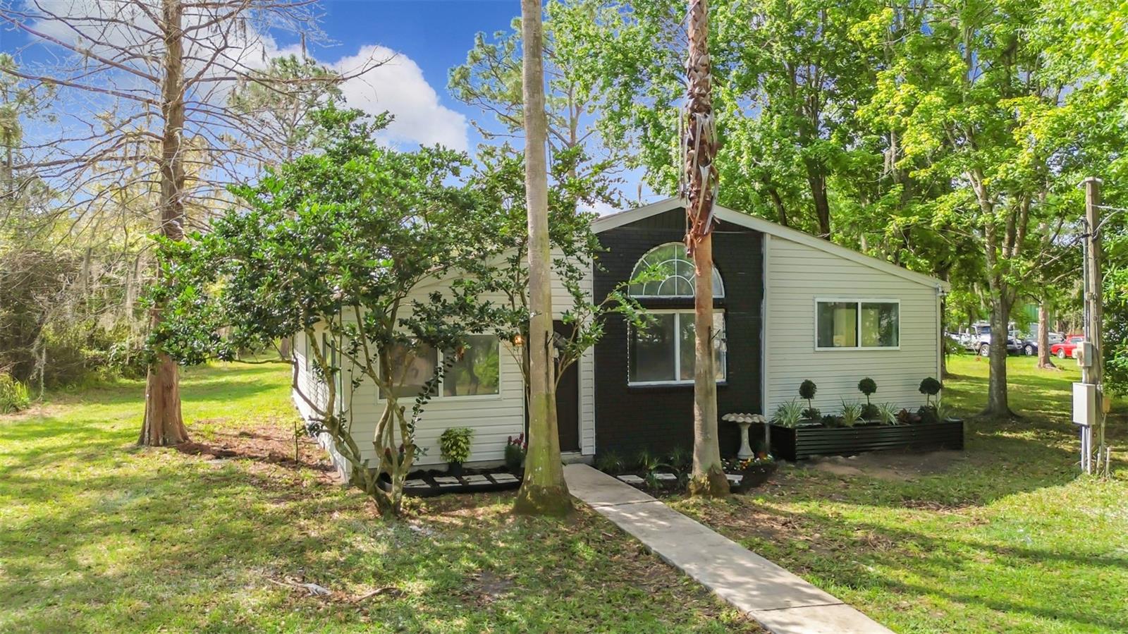 CANAVERAL ACRES 4 - Residential