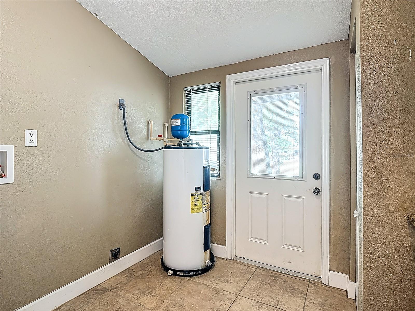 CANAVERAL ACRES 4 - Residential