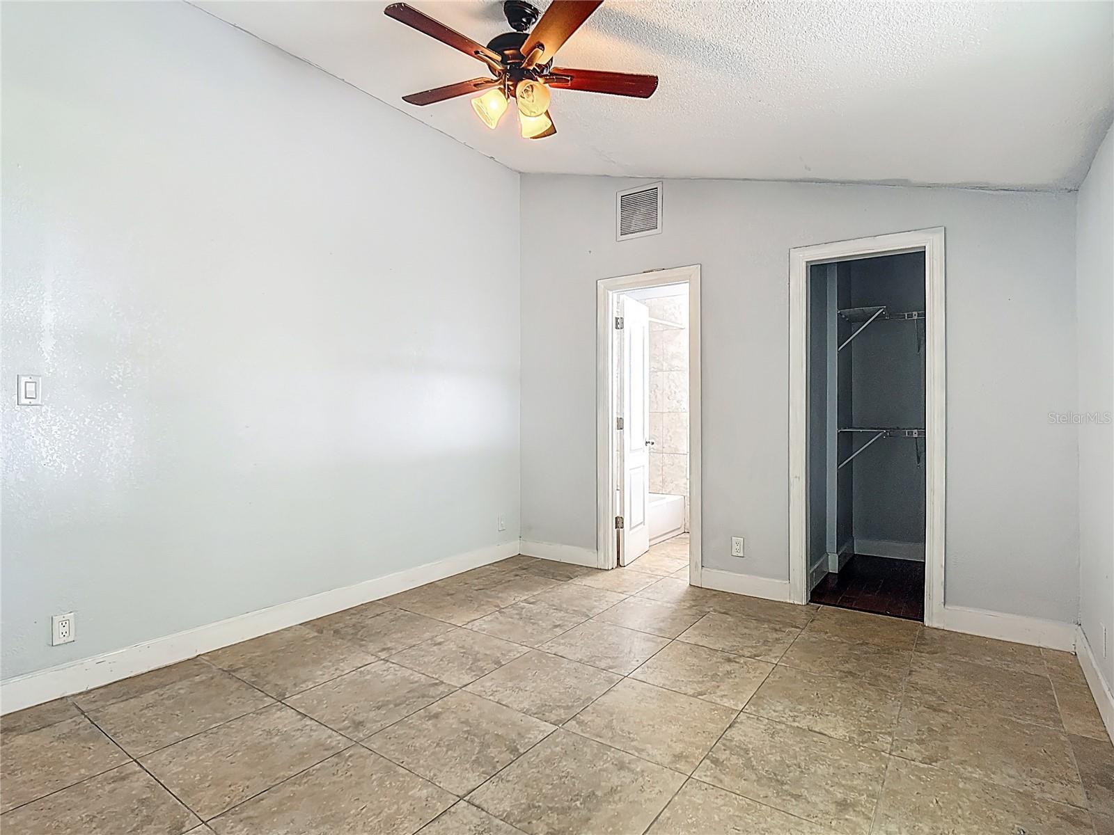 CANAVERAL ACRES 4 - Residential