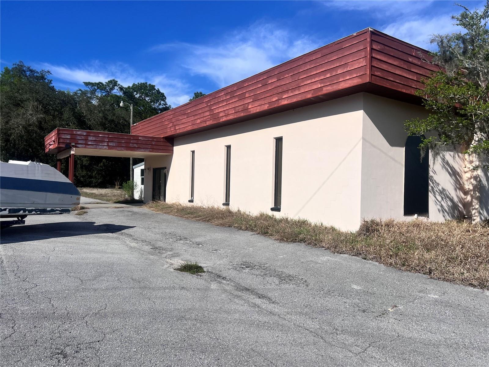3975 W GROVER CLEVELAND BOULEVARD