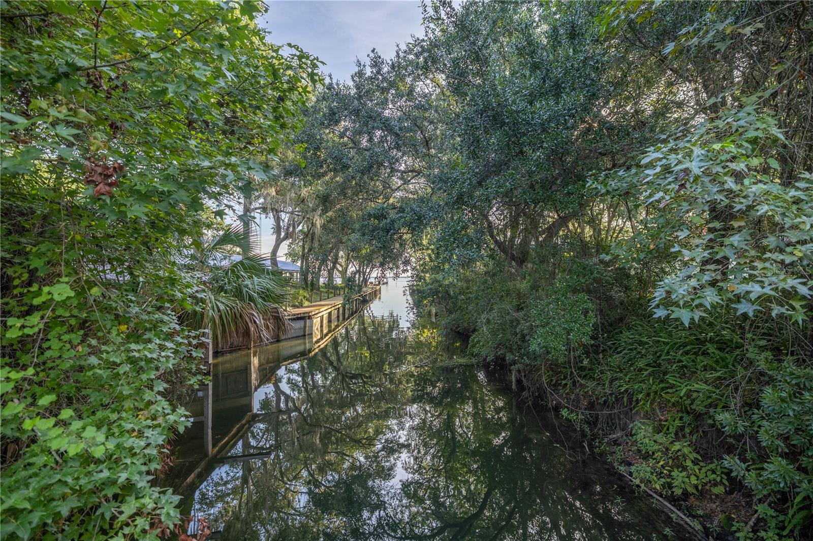 LAKE GEORGE MANOR - Land