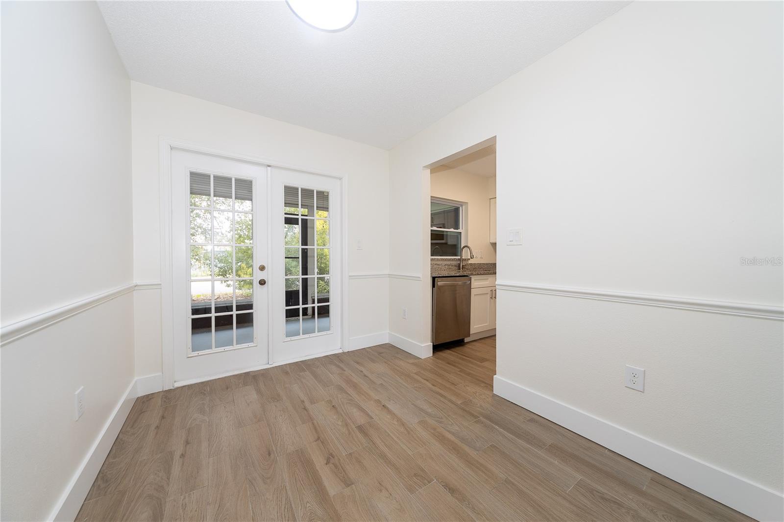 VICEROY CONDO PH 01 - Residential