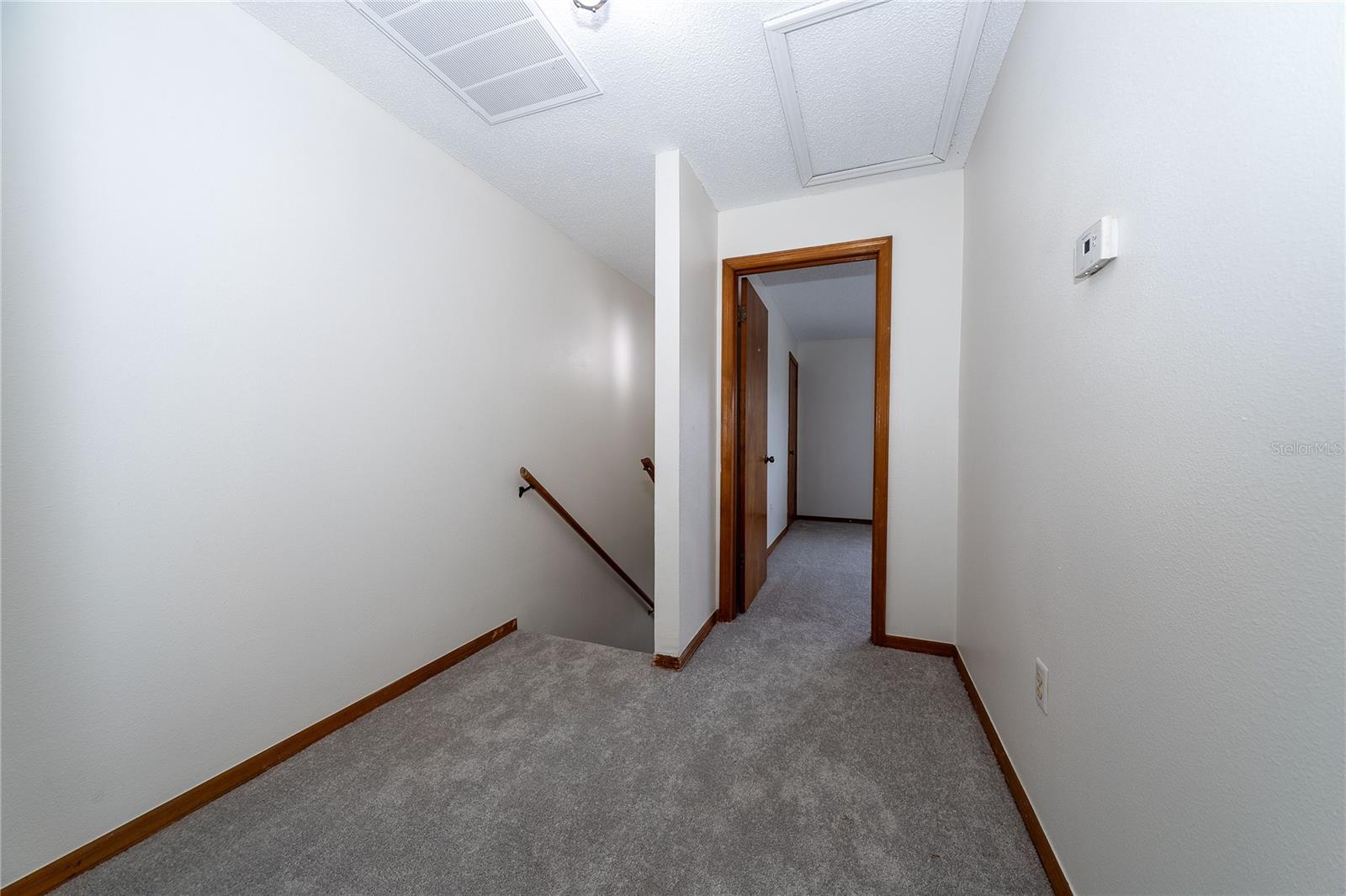 VICEROY CONDO PH 01 - Residential