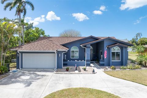 Photo of 922 80th Street NW, Bradenton, FL 34209 (MLS # TB8483392)