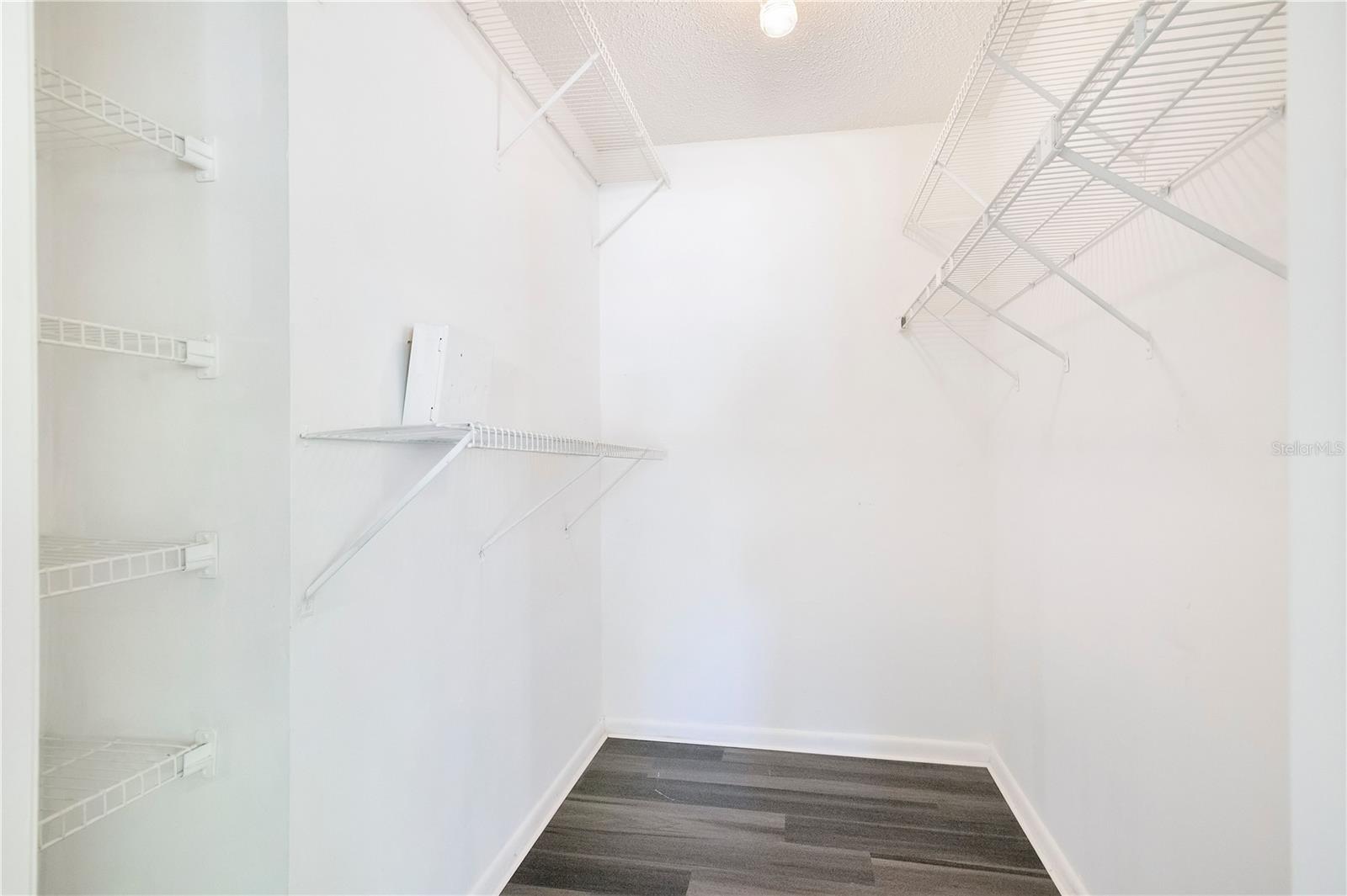 DREAM LAKE - Residential