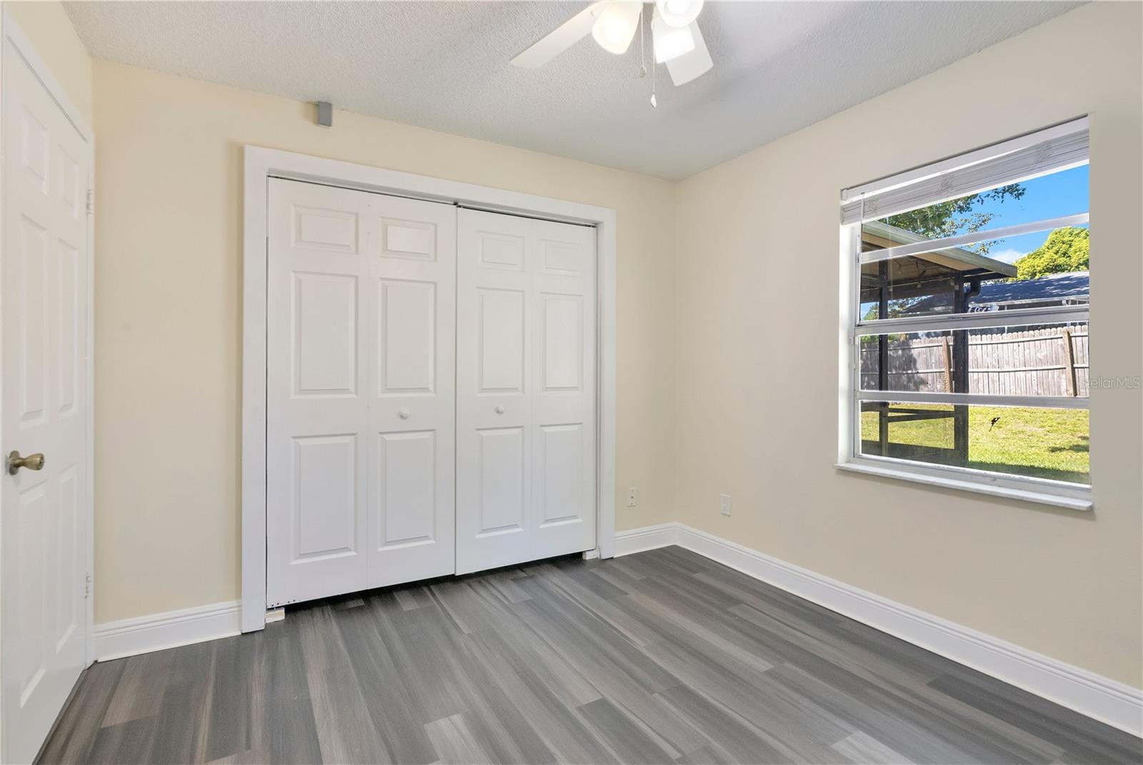 DREAM LAKE - Residential