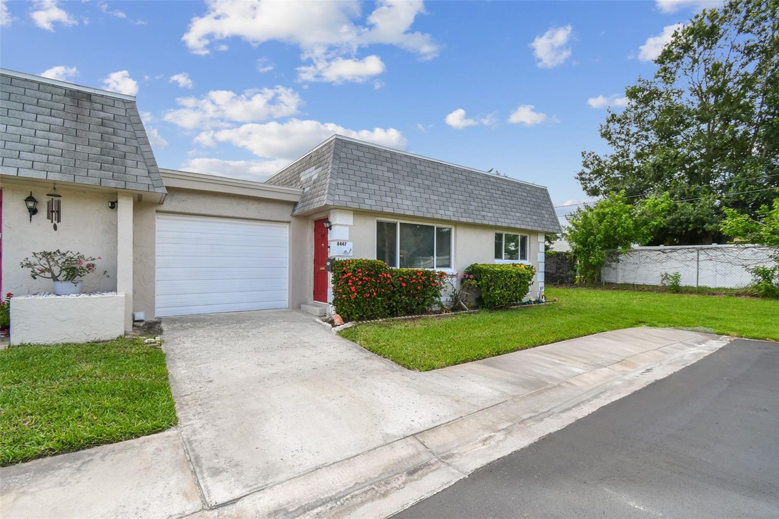 8447 ORLEANS N