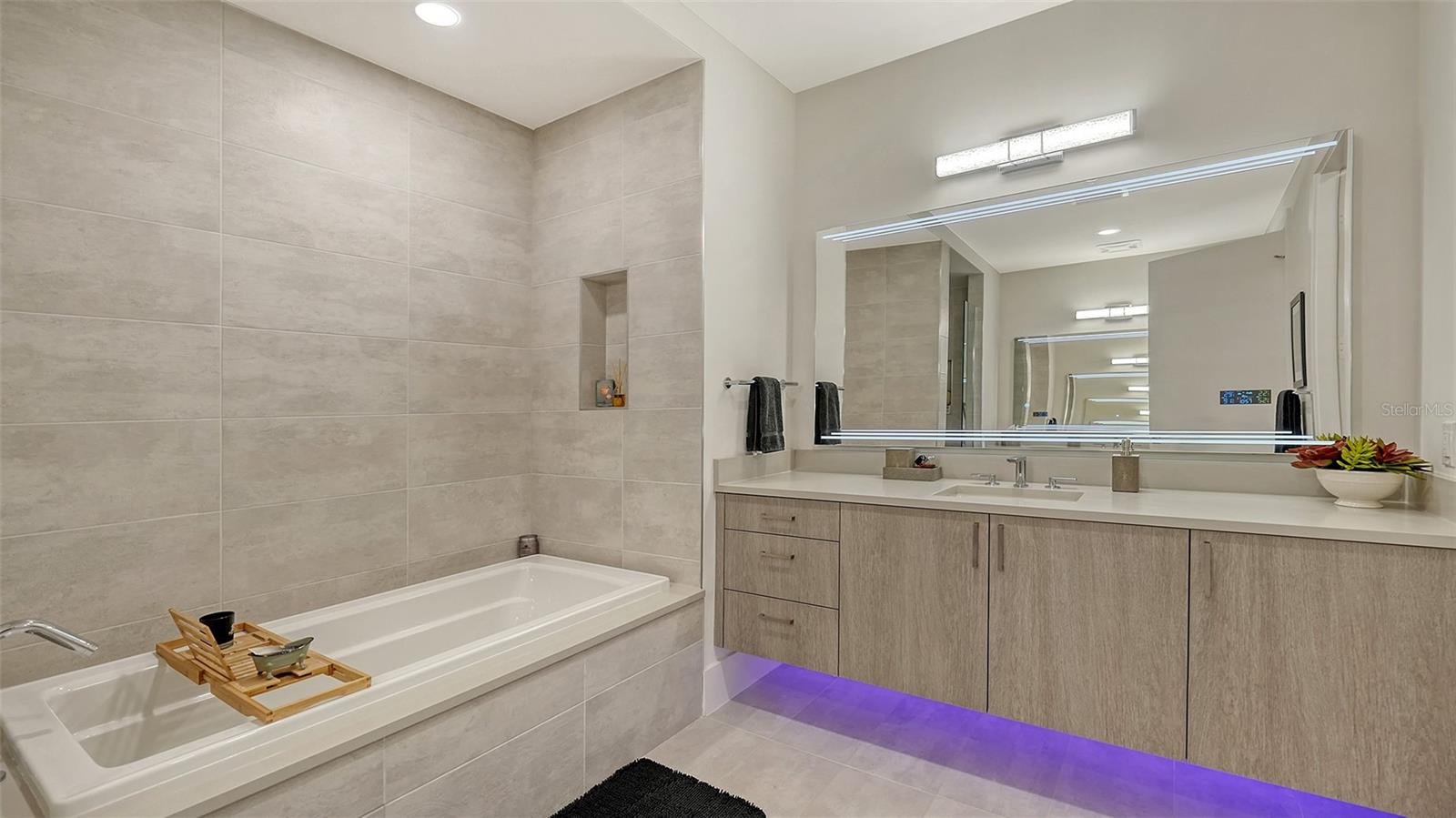 THE BLVD SARASOTA - Residential