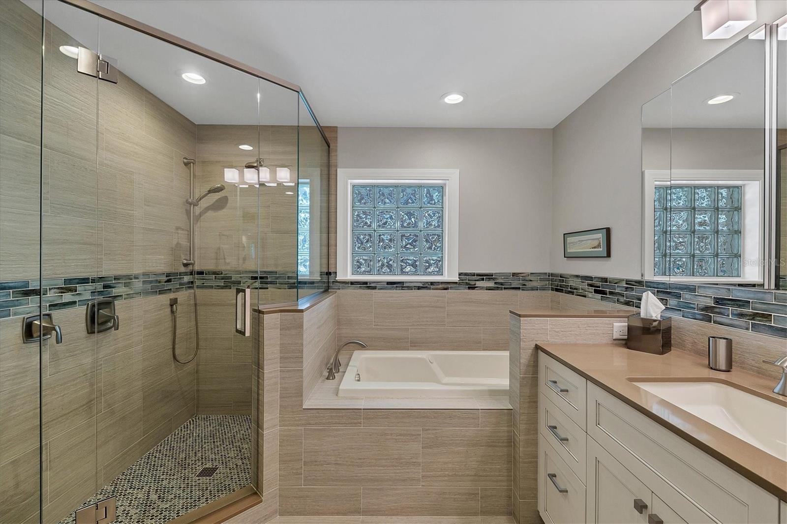 BIRD KEY SUB - Residential