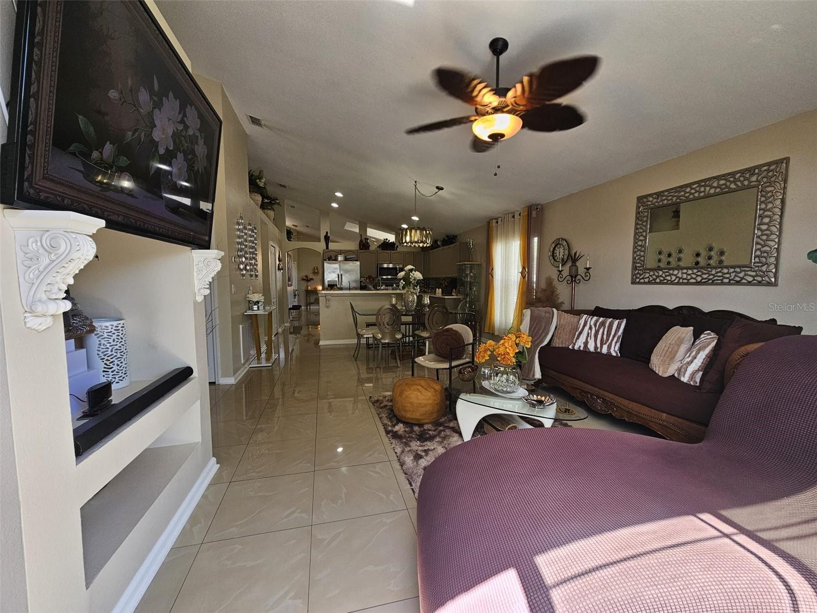 WESTON HILLS SUB - Residential