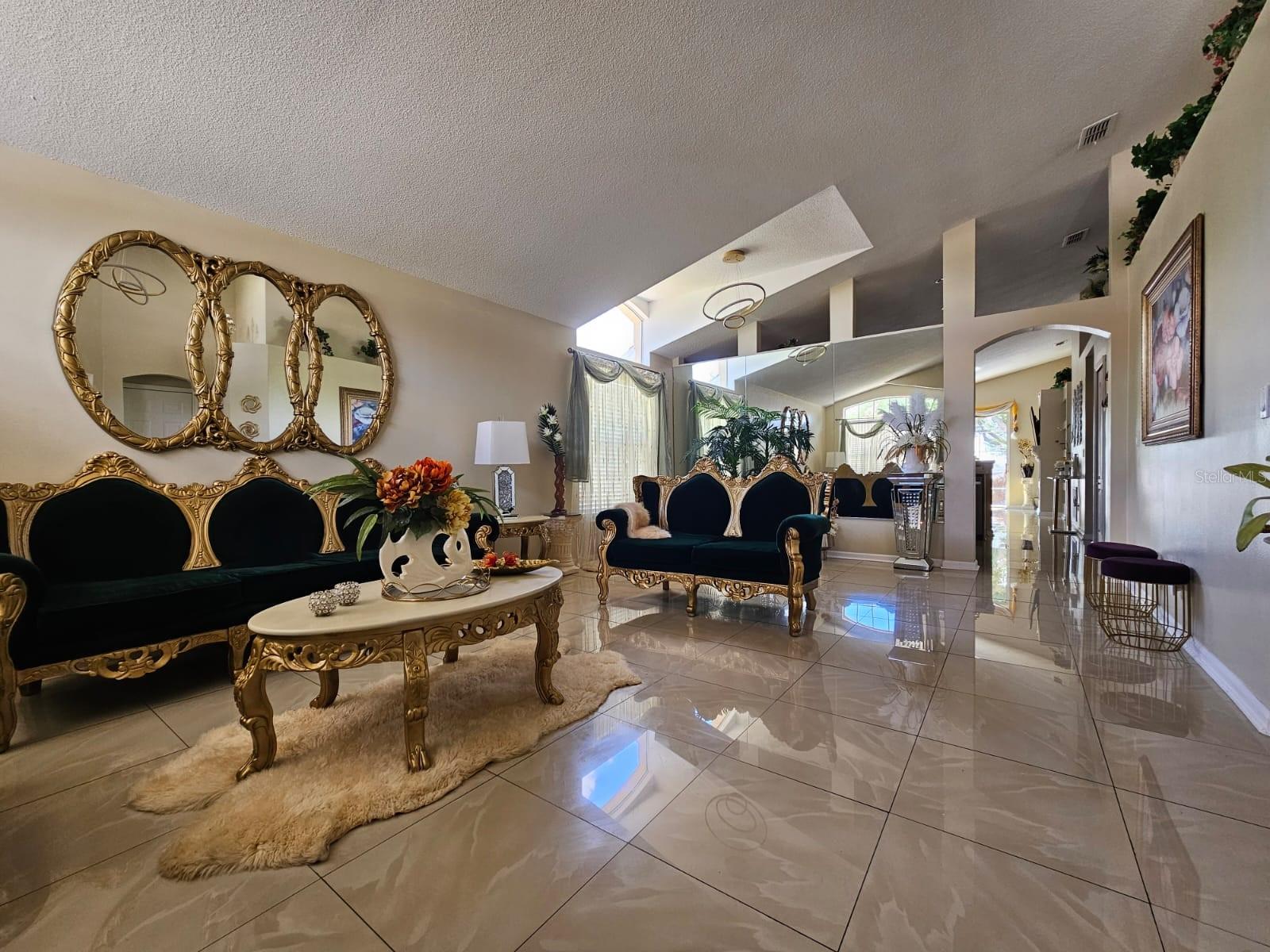 WESTON HILLS SUB - Residential