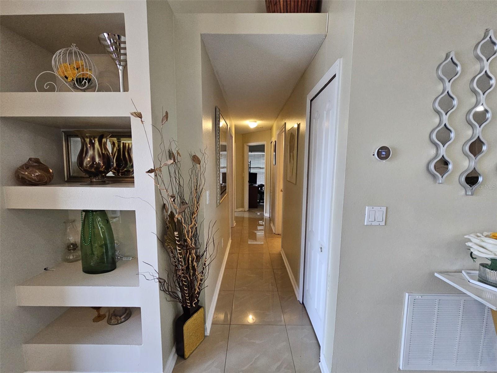 WESTON HILLS SUB - Residential