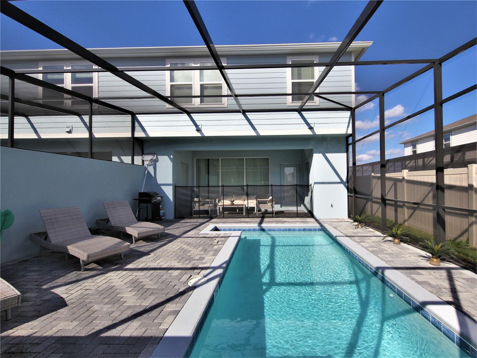 WINDSOR ISLAND RESIDENCE - Residential