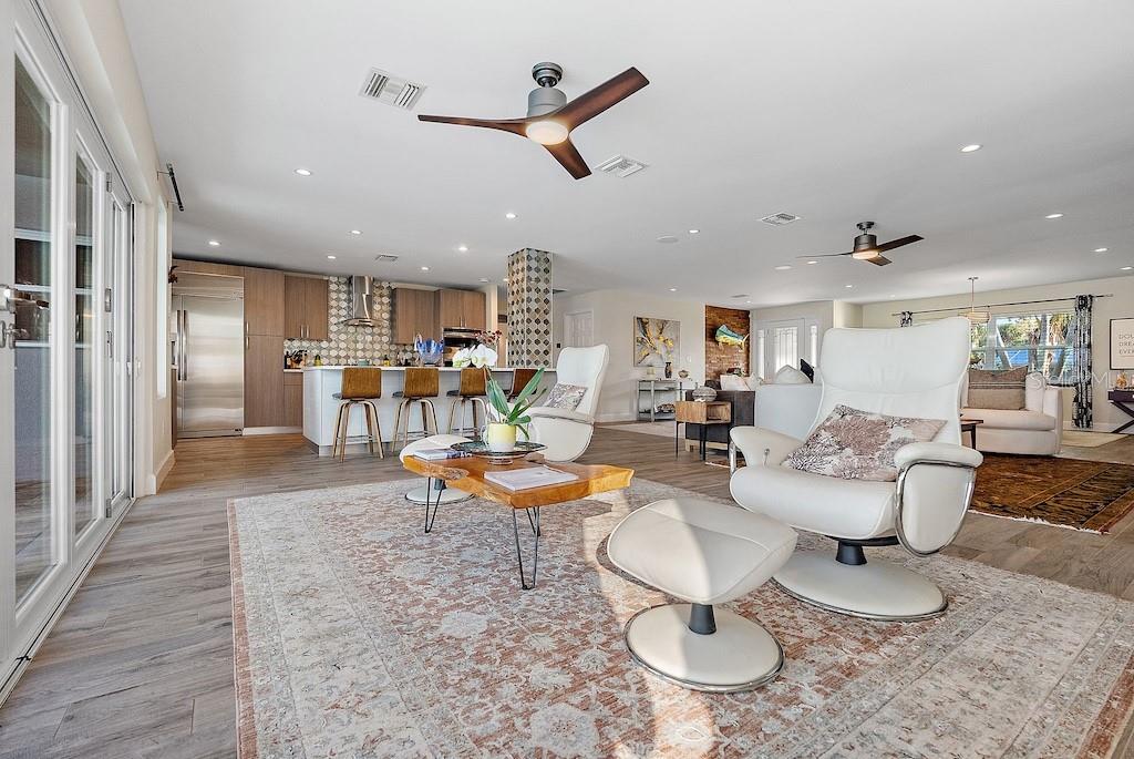 SOUTH CSWY ISLE YACHT CLUB 4TH ADD - Residential