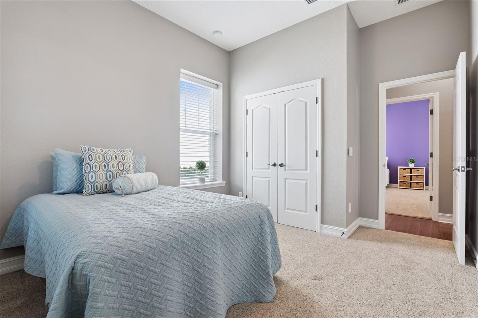 OAKLAND PARK - Residential