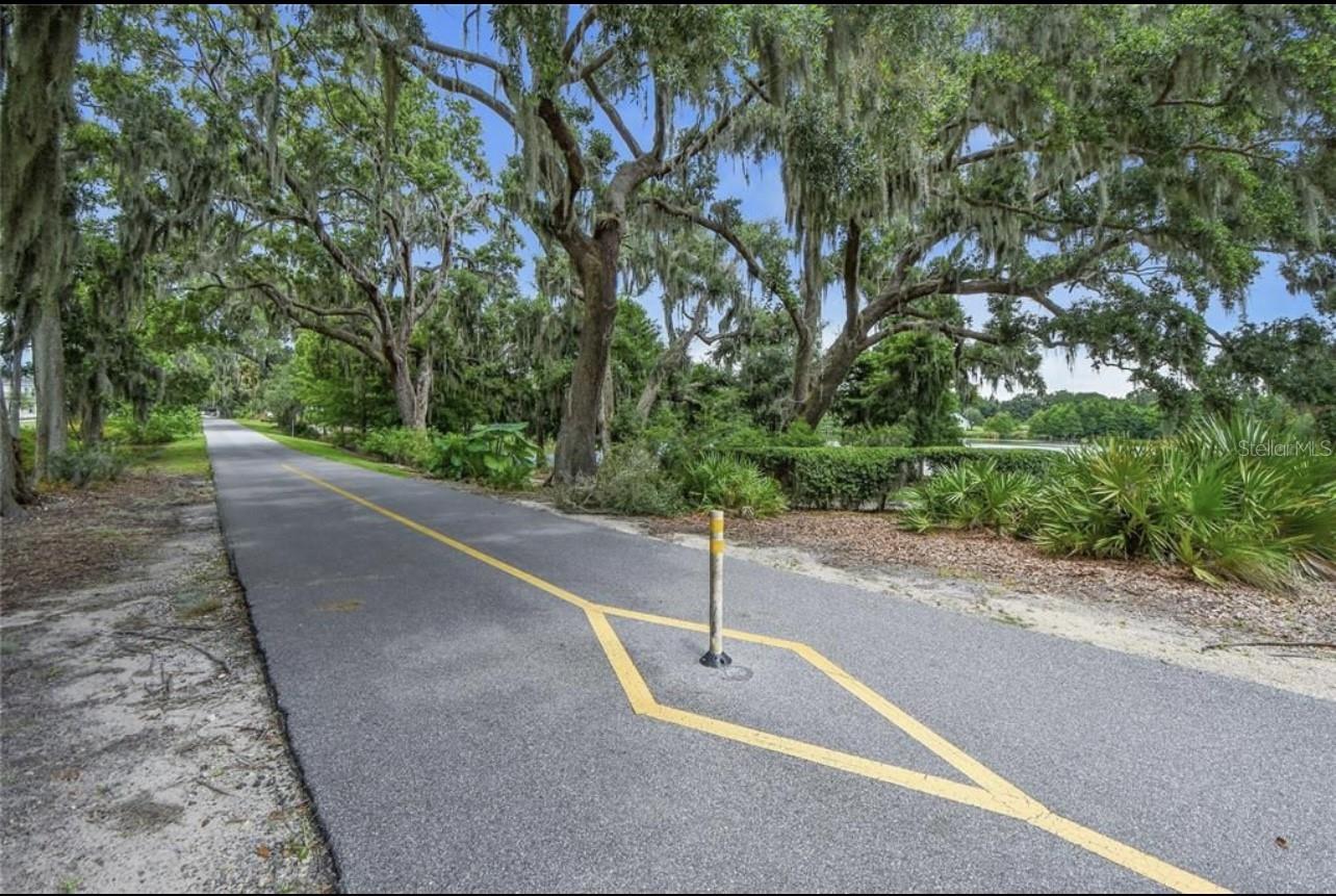 OAKLAND PARK - Residential