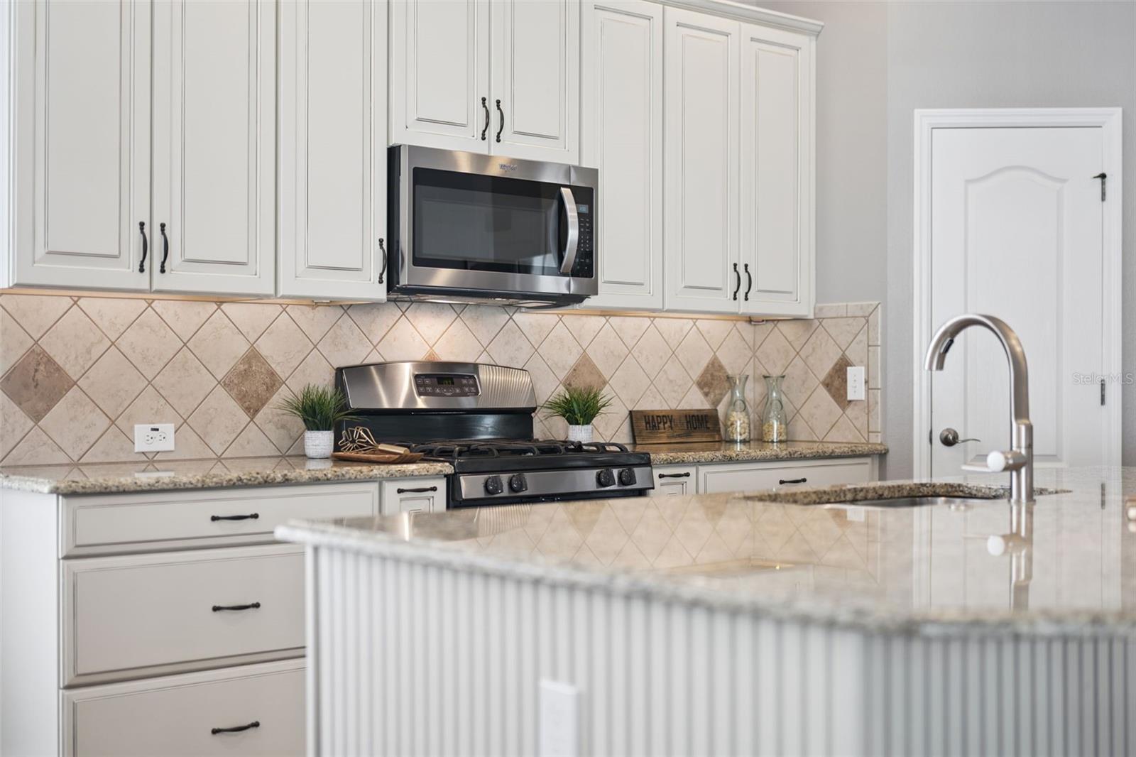 OAKLAND PARK - Residential