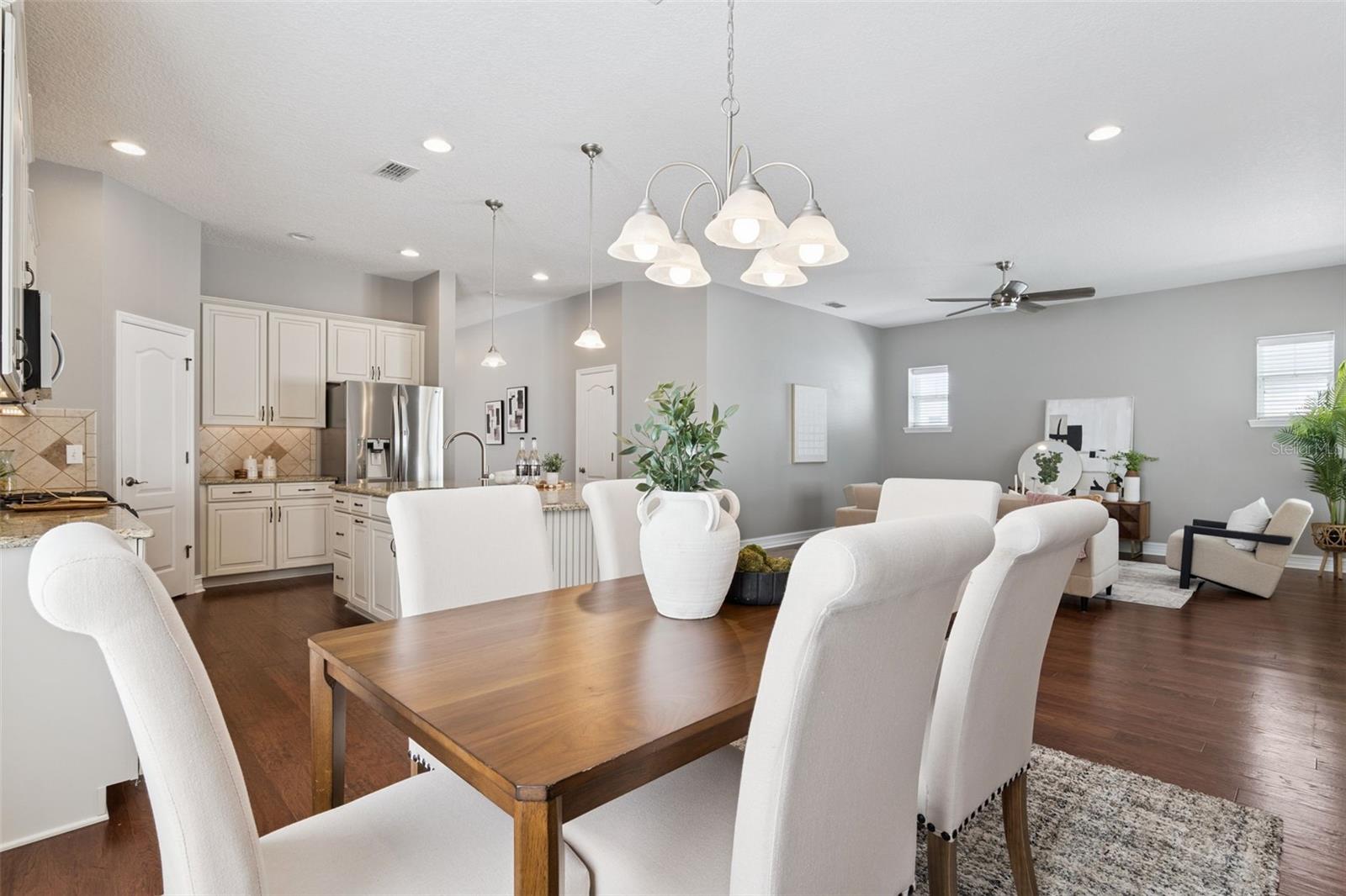 OAKLAND PARK - Residential