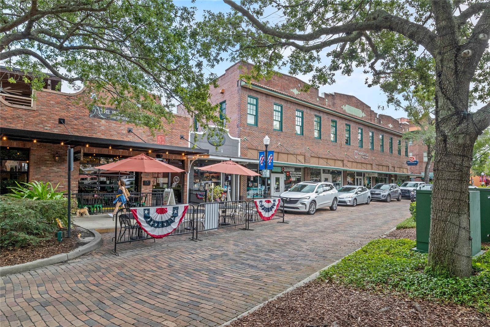 OAKLAND PARK - Residential